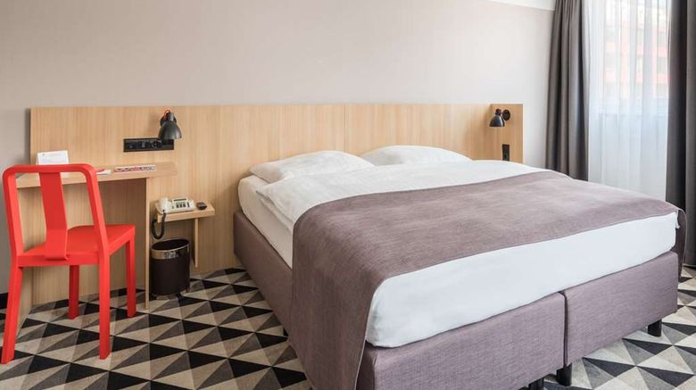 <b>AZIMUT Hotel Vienna Room</b>. Images powered by <a href="https://iceportal.shijigroup.com/" title="IcePortal" target="_blank">IcePortal</a>.