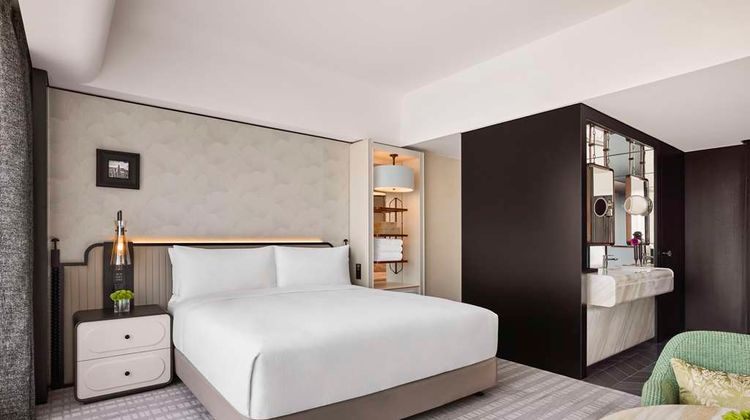 Hilton Shanghai City Center Room