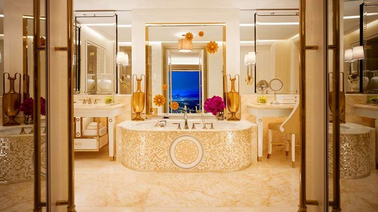 <b>MGM COTAI Suite</b>. Images powered by <a href="https://iceportal.shijigroup.com/" title="IcePortal" target="_blank">IcePortal</a>.