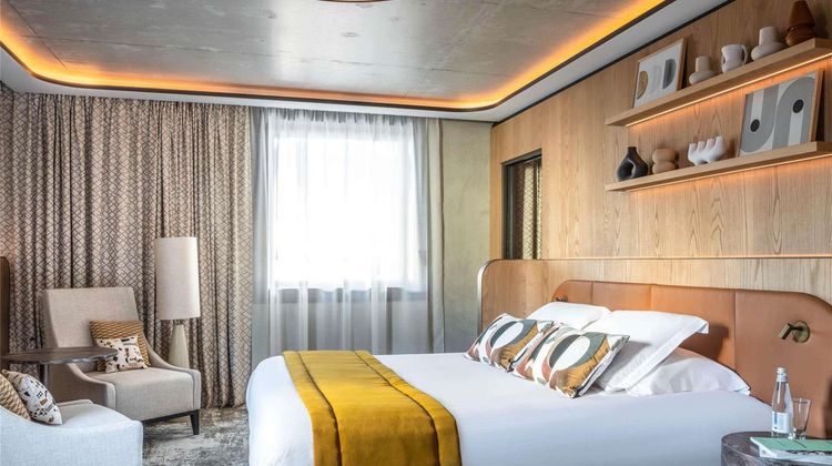 Pullman Lyon Room