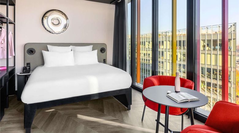 <b>Tribe Budapest Stadium Suite</b>. Images powered by <a href="https://iceportal.shijigroup.com/" title="IcePortal" target="_blank">IcePortal</a>.
