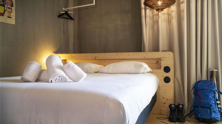 <b>Greet hotel Cernay Mulhouse Room</b>. Images powered by <a href="https://iceportal.shijigroup.com/" title="IcePortal" target="_blank">IcePortal</a>.