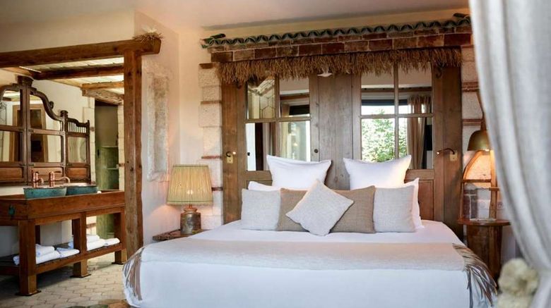 <b>Hotel U Capu Biancu Room</b>. Images powered by <a href="https://iceportal.shijigroup.com/" title="IcePortal" target="_blank">IcePortal</a>.