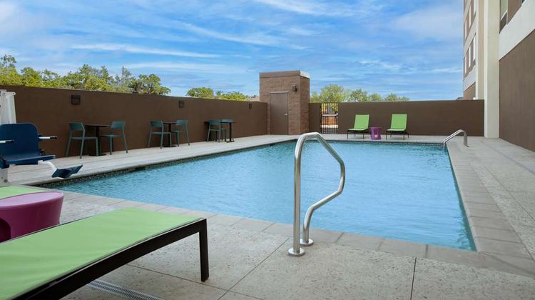 Home2 Suites Lubbock University Pool