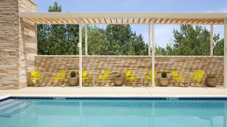 Home2 Suites by Hilton Jackson Pool