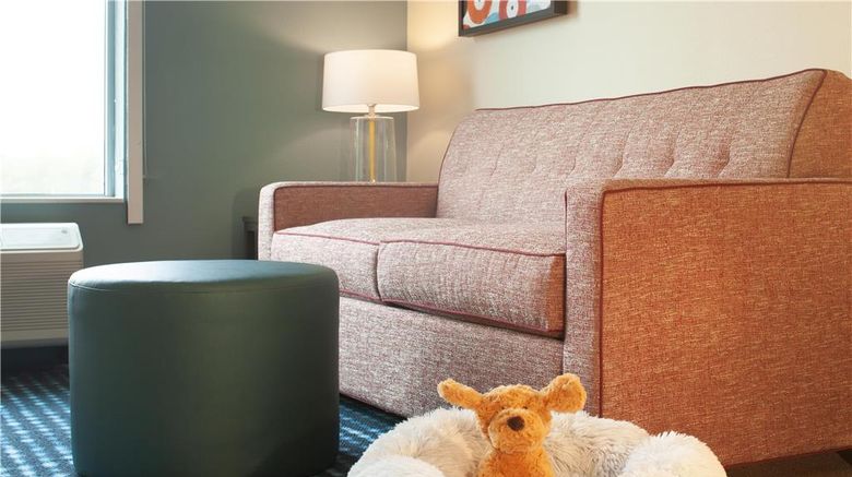 <b>Home2 Suites by Hilton Jackson Room</b>. Images powered by <a href="https://iceportal.shijigroup.com/" title="IcePortal" target="_blank">IcePortal</a>.