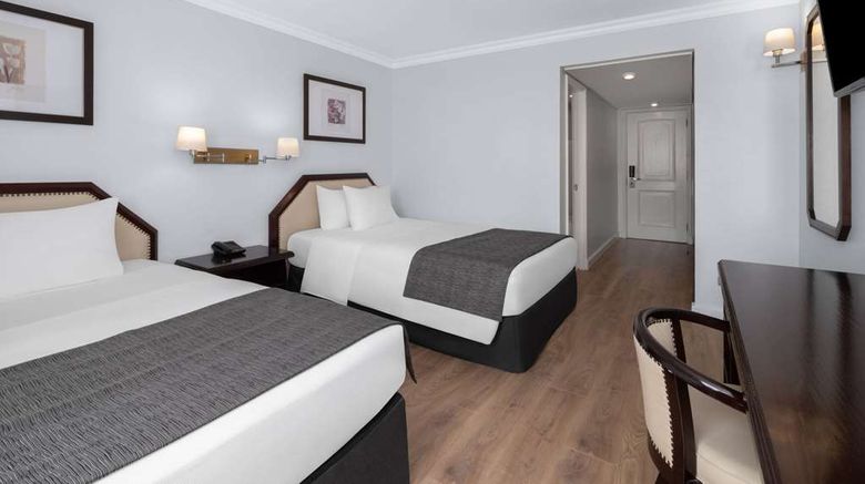 <b>Wyndham Garden Santiago Kennedy Hotel Room</b>. Images powered by <a href="https://iceportal.shijigroup.com/" title="IcePortal" target="_blank">IcePortal</a>.
