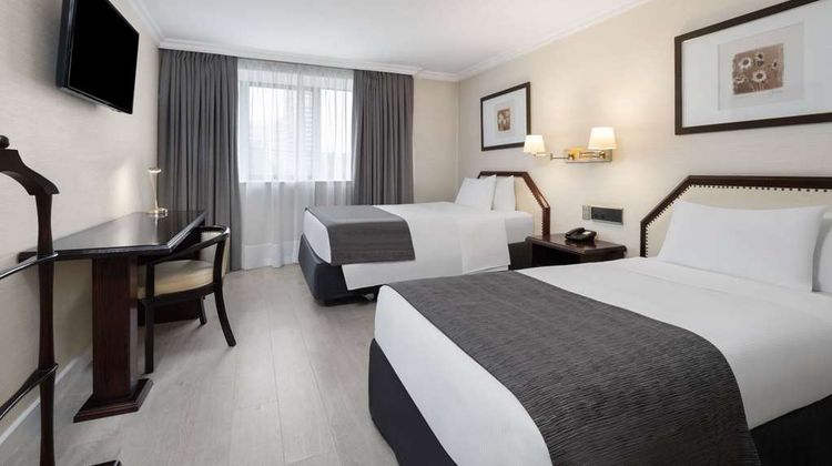 Wyndham Garden Santiago Kennedy Hotel Room