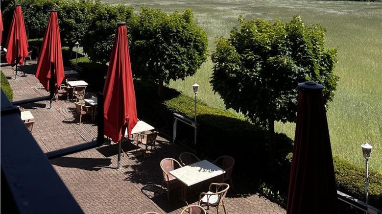 <b>Das Seela Braunschweig Restaurant</b>. Images powered by <a href="https://iceportal.shijigroup.com/" title="IcePortal" target="_blank">IcePortal</a>.