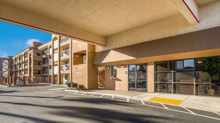 Days Inn by Wyndham Chula Vista Exterior