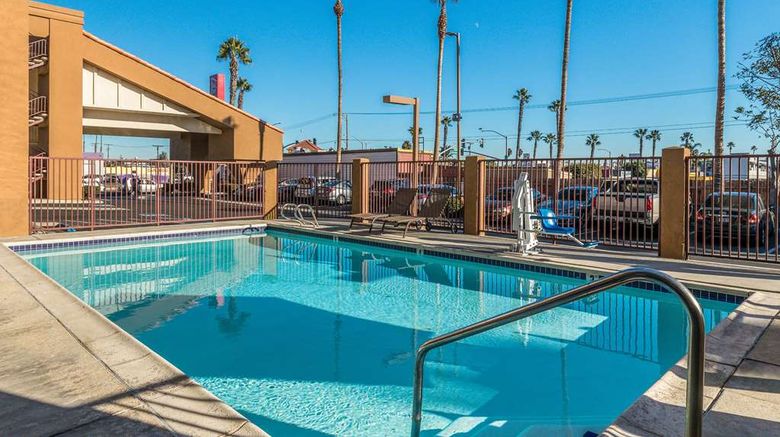 <b>Days Inn by Wyndham Chula Vista Pool</b>. Images powered by <a href="https://iceportal.shijigroup.com/" title="IcePortal" target="_blank">IcePortal</a>.