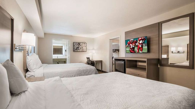 <b>Days Inn by Wyndham Chula Vista Room</b>. Images powered by <a href="https://iceportal.shijigroup.com/" title="IcePortal" target="_blank">IcePortal</a>.
