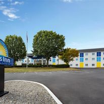 Days Inn by Wyndham Penn State