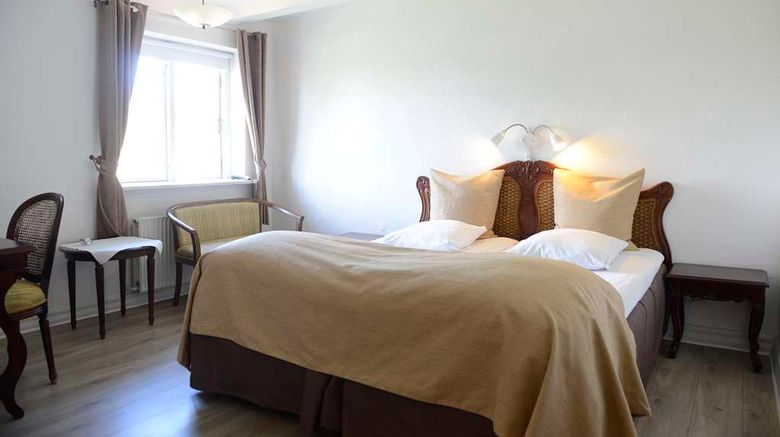 <b>Tyrstrup Kro Room</b>. Images powered by <a href="https://iceportal.shijigroup.com/" title="IcePortal" target="_blank">IcePortal</a>.
