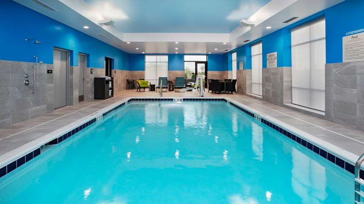Hampton Inn & Suites by Hilton Pool