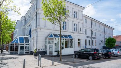 Phonix Hotel