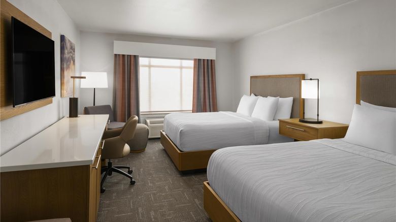 <b>Best Western Premier Houston Downtown Room</b>. Images powered by <a href="https://iceportal.shijigroup.com/" title="IcePortal" target="_blank">IcePortal</a>.