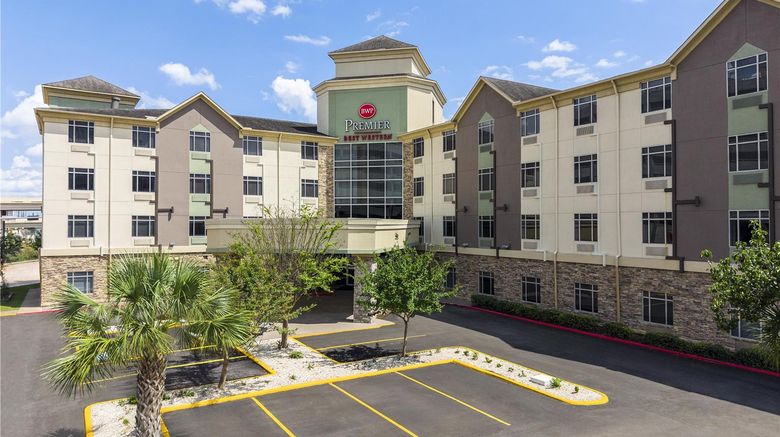 <b>Best Western Premier Houston Downtown Exterior</b>. Images powered by <a href="https://iceportal.shijigroup.com/" title="IcePortal" target="_blank">IcePortal</a>.