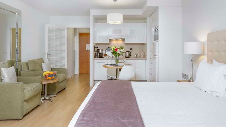 <b>Le Chateau de Vincennes Royal Regency Room</b>. Images powered by <a href="https://iceportal.shijigroup.com/" title="IcePortal" target="_blank">IcePortal</a>.
