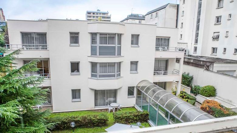 <b>Le Chateau de Vincennes Royal Regency Exterior</b>. Images powered by <a href="https://iceportal.shijigroup.com/" title="IcePortal" target="_blank">IcePortal</a>.