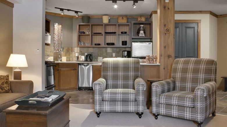 <b>Panorama Mountain Village Resort Room</b>. Images powered by <a href="https://iceportal.shijigroup.com/" title="IcePortal" target="_blank">IcePortal</a>.