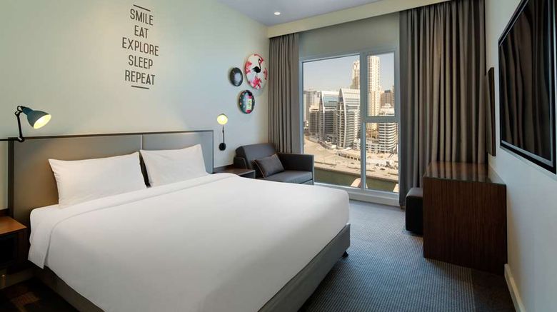 <b>Rove Dubai Marina Room</b>. Images powered by <a href="https://iceportal.shijigroup.com/" title="IcePortal" target="_blank">IcePortal</a>.