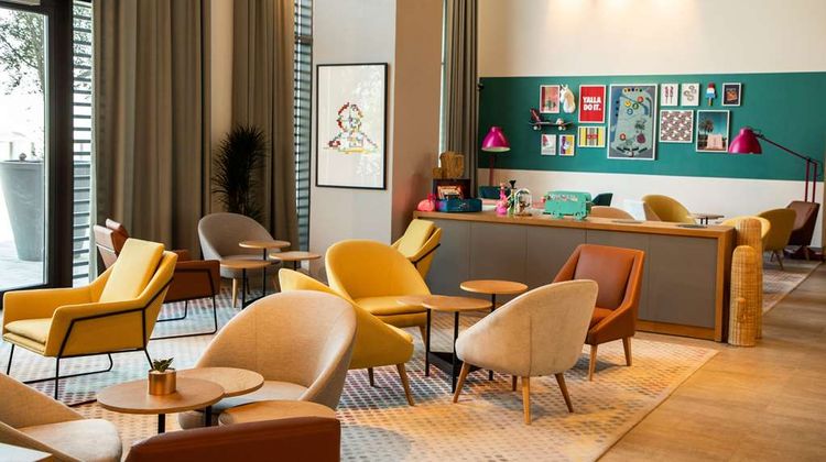 Rove At The Park Lobby