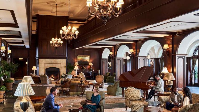 <b>The Lodge at Sea Island Golf Club Suite</b>. Images powered by <a href="https://iceportal.shijigroup.com/" title="IcePortal" target="_blank">IcePortal</a>.