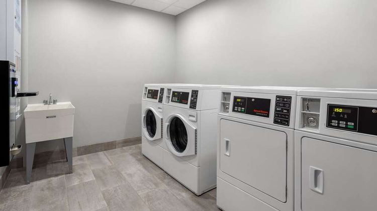 Hawthorn Suites by Wyndham Williston Other