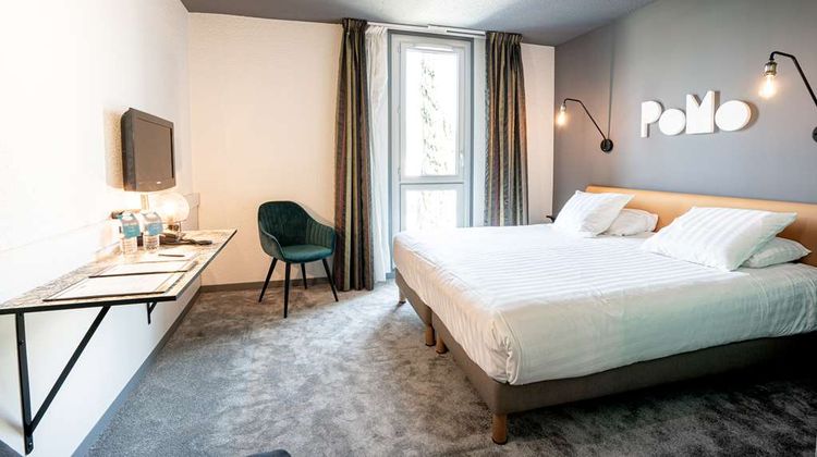 PoMo Hotel & Restaurant Room