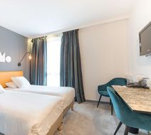 PoMo Hotel & Restaurant Room