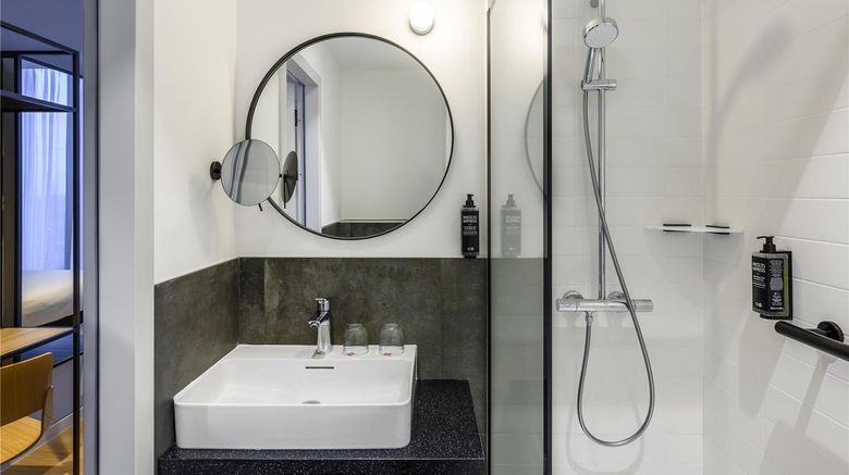 <b>Ibis Budapest Stadium Room</b>. Images powered by <a href="https://iceportal.shijigroup.com/" title="IcePortal" target="_blank">IcePortal</a>.