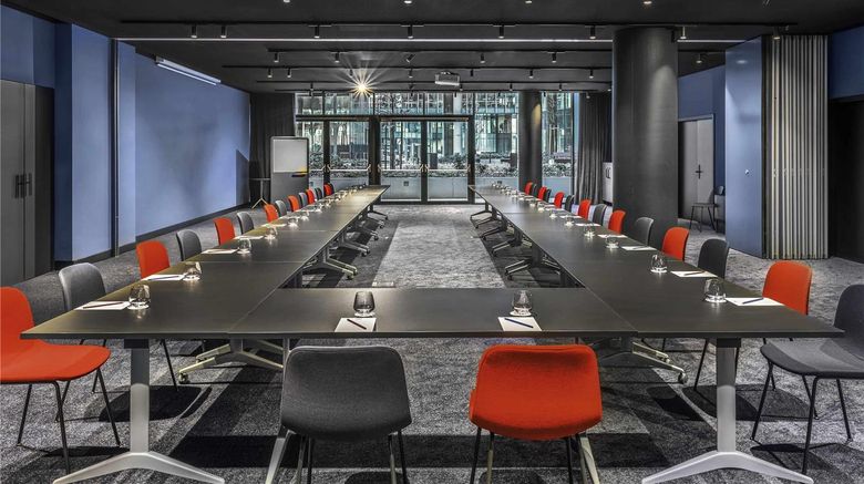 <b>Ibis Budapest Stadium Meeting</b>. Images powered by <a href="https://iceportal.shijigroup.com/" title="IcePortal" target="_blank">IcePortal</a>.