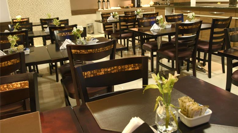 <b>Araraquara Hotel by Mercure Restaurant</b>. Images powered by <a href="https://iceportal.shijigroup.com/" title="IcePortal" target="_blank">IcePortal</a>.