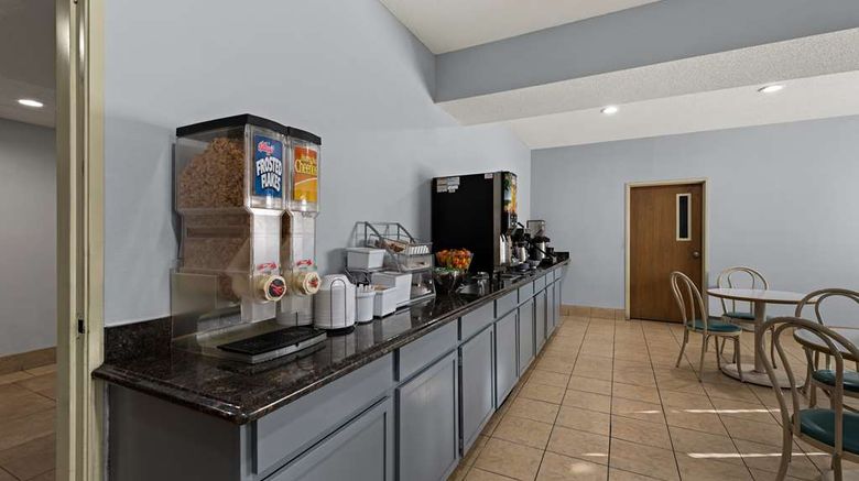 <b>Red Lion Inn & Suites Gretna Restaurant</b>. Images powered by <a href="https://iceportal.shijigroup.com/" title="IcePortal" target="_blank">IcePortal</a>.