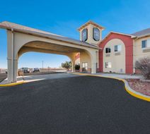 Red Lion Inn & Suites Gretna Exterior