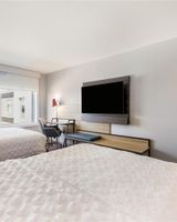 Tru by Hilton Madison East