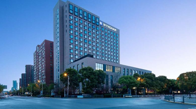<b>Wyndham Shanghai Nanxiang Exterior</b>. Images powered by <a href="https://iceportal.shijigroup.com/" title="IcePortal" target="_blank">IcePortal</a>.