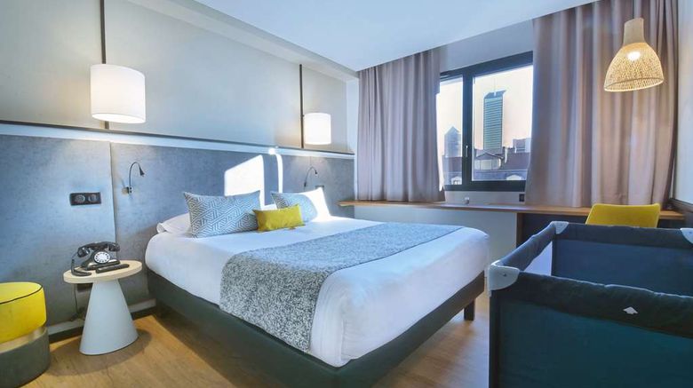 <b>Le Roosevelt Hotel Room</b>. Images powered by <a href="https://iceportal.shijigroup.com/" title="IcePortal" target="_blank">IcePortal</a>.