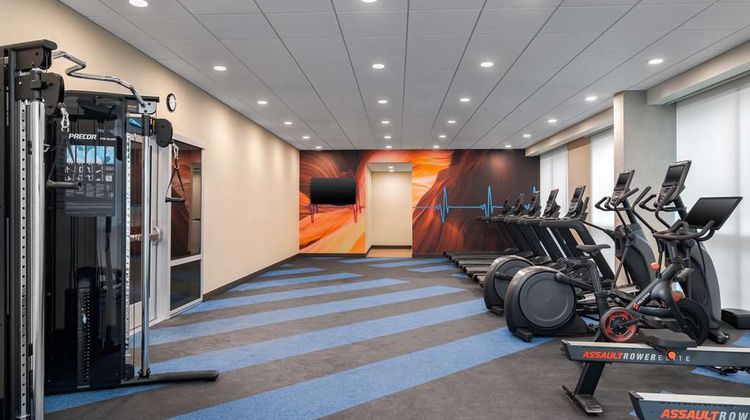 Tru by Hilton Phoenix Midtown Health
