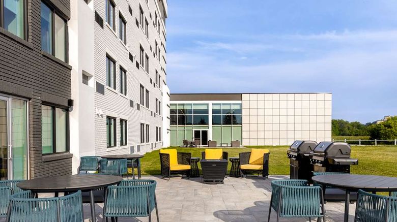 <b>Home2 Suites by Hilton Kingston Exterior</b>. Images powered by <a href="https://iceportal.shijigroup.com/" title="IcePortal" target="_blank">IcePortal</a>.