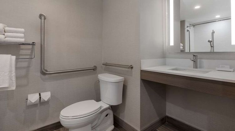 Home2 Suites by Hilton Kingston Room