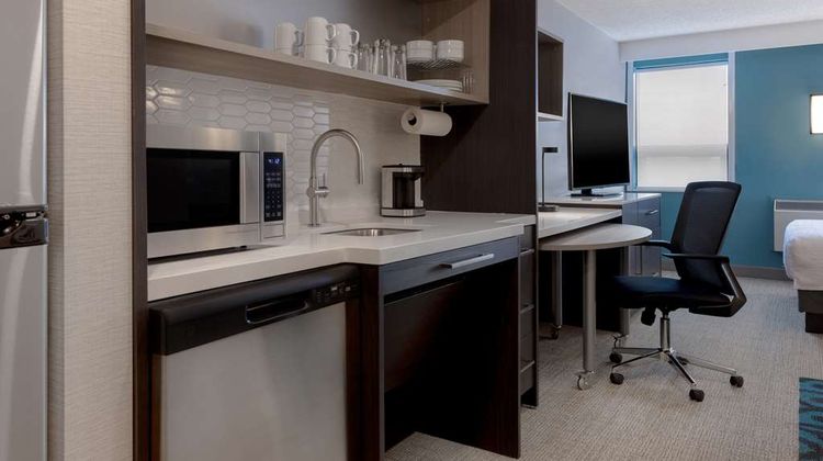 Home2 Suites by Hilton Kingston Room