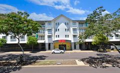 Metro Advance Apartments & Hotel