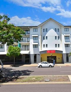 Metro Advance Apartments & Hotel