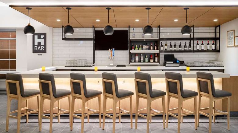 <b>Hyatt House Colorado Springs Airport Restaurant</b>. Images powered by <a href="https://iceportal.shijigroup.com/" title="IcePortal" target="_blank">IcePortal</a>.
