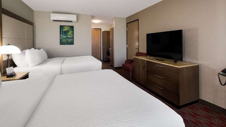 <b>Hotel 11, MOD a Sonesta Collection Room</b>. Images powered by <a href="https://iceportal.shijigroup.com/" title="IcePortal" target="_blank">IcePortal</a>.