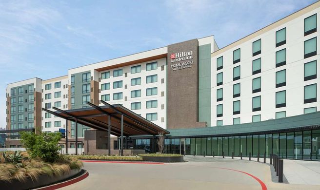 Hilton Garden Inn at EpicCentral Exterior