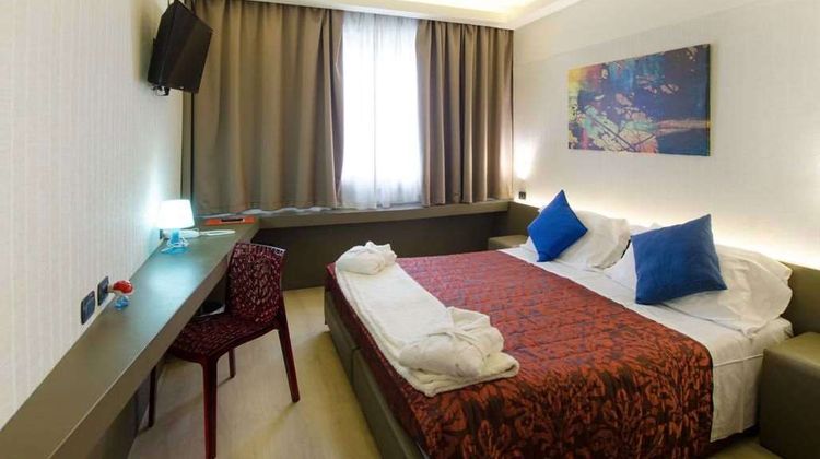 The Gate Hotel Room