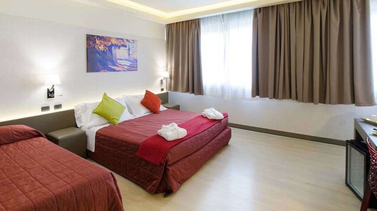 The Gate Hotel Room